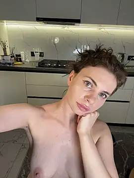 curlylara - CurlyLara's free webcam - UK Sex Cams