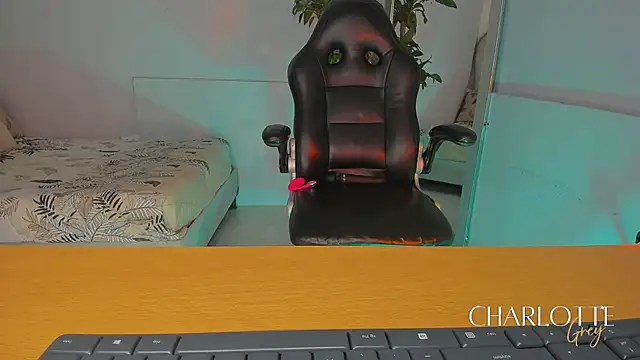 charlotte__grey webcam