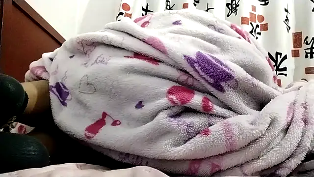 FresitaSquirt24 webcam