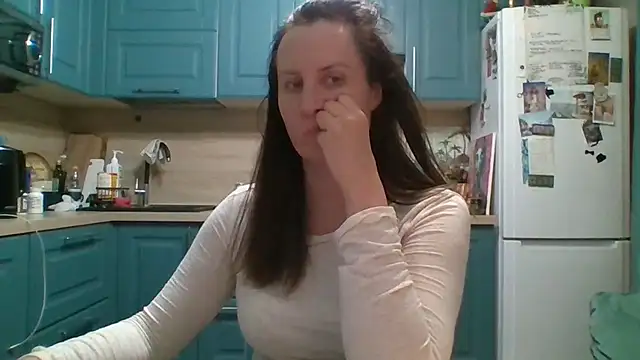 ALICAINWONDERLAND webcam