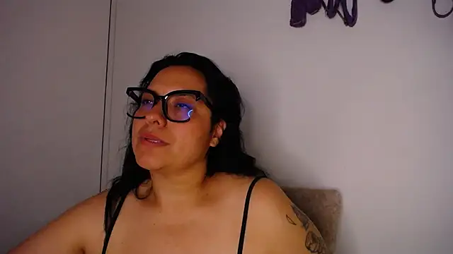 Lia_TabooMatureBbw webcam