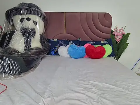 Husan-e-Jasmine webcam