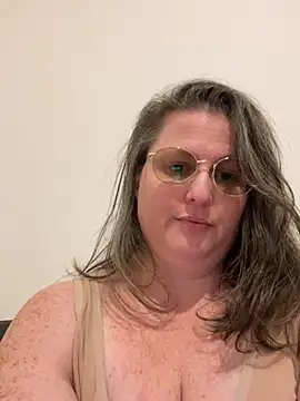 bea_french_curvy webcam