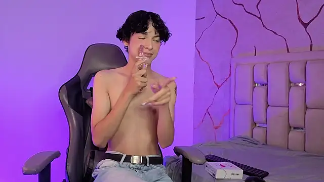 SthepanodiMonaco webcam