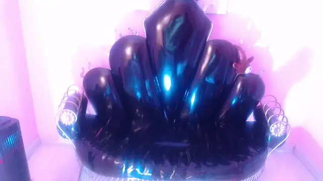 Choloeadams_xxx webcam