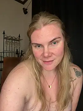 SexyBlondJoanna's live cam