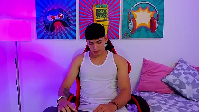 justin_payn14 webcam