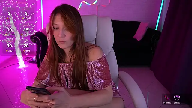 dreamylinaa - DreamyLinaa's free webcam