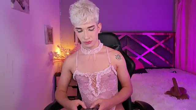 Cherry_zayden_ webcam