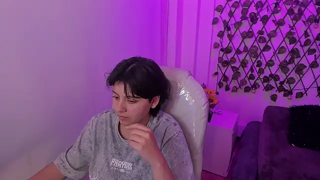 nathaly_ds - Nathaly_ds's free webcam - UK Sex Cams