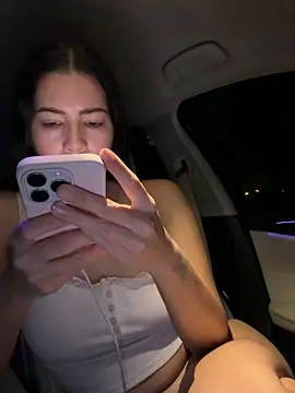 ClaireBree's live cam