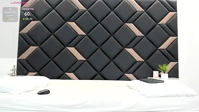 GeraldineSandoval webcam