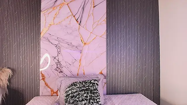 big_tits_in_your_face webcam