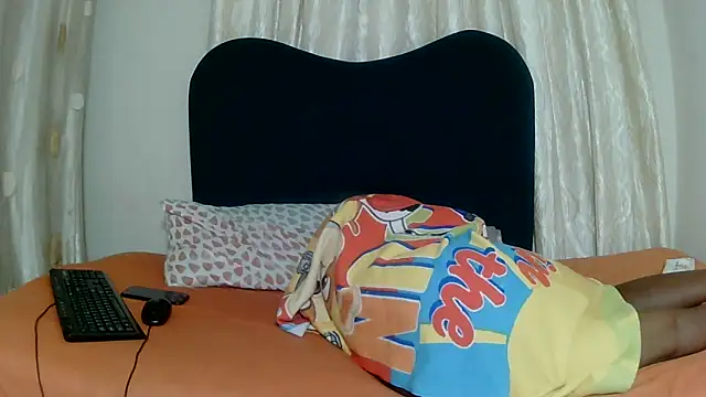 Exotic_FreakyQueen webcam