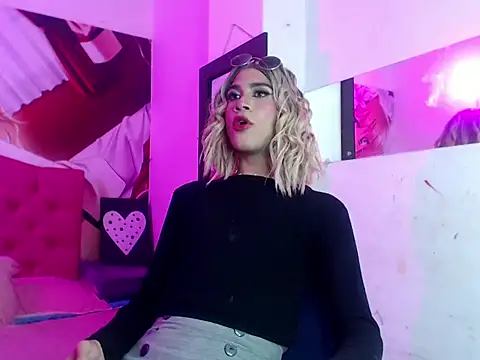 Ailanys_Miller webcam