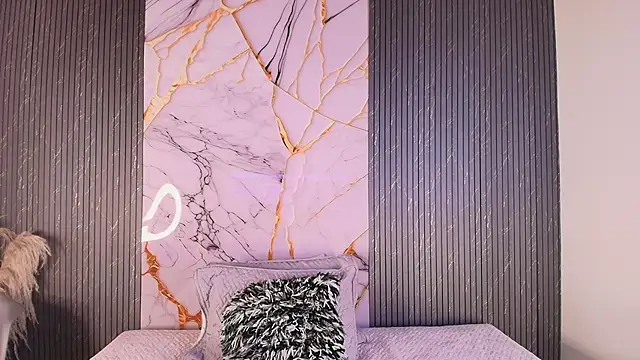 big_tits_in_your_face webcam