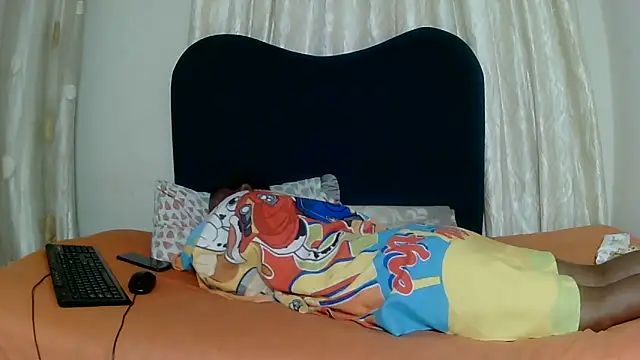 Exotic_FreakyQueen webcam