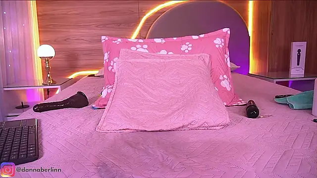 danna_berlin_ webcam