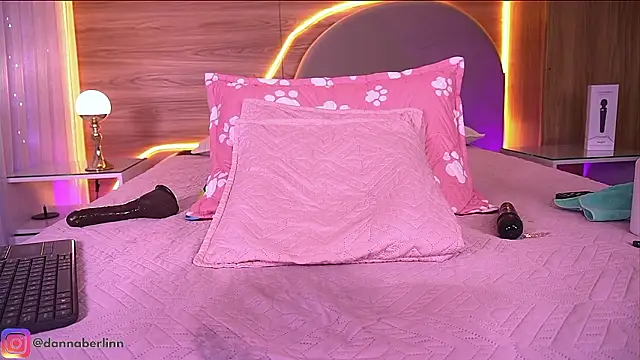 danna_berlin_ webcam