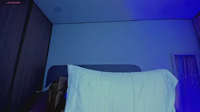 TheGloriousSophie webcam