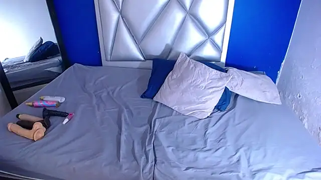 exotic_karmella webcam