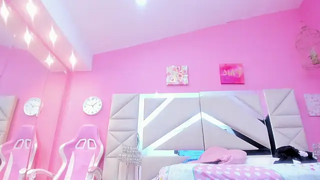 molly_madisson_ - Molly_madisson_'s free webcam - UK Sex Cams