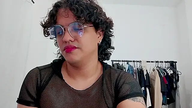 Diane_blossom webcam