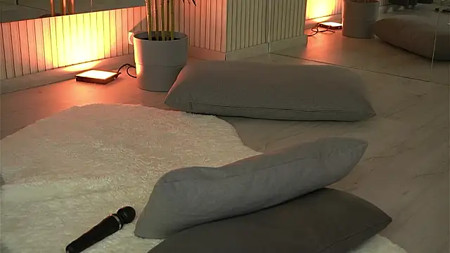 emmablanco - EmmaBlanco's free webcam