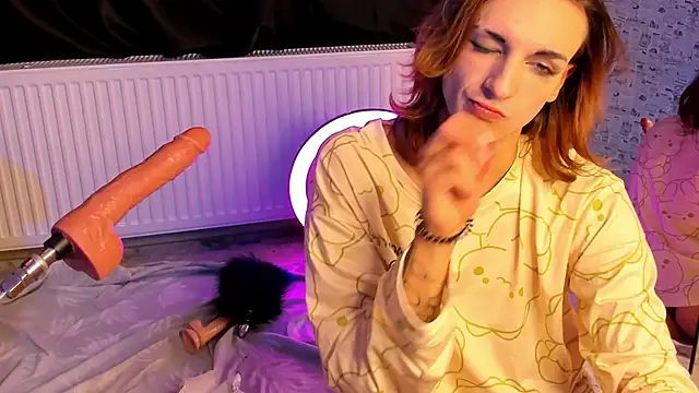 Anjela_Botton webcam