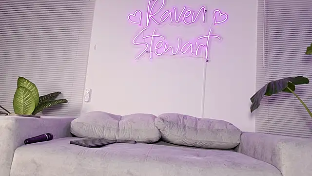 RavenStewart1 webcam