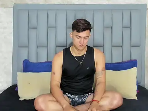 Alann_Smith_X webcam