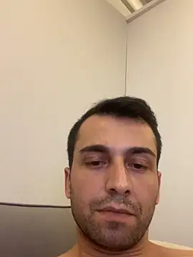 Emre-34 webcam