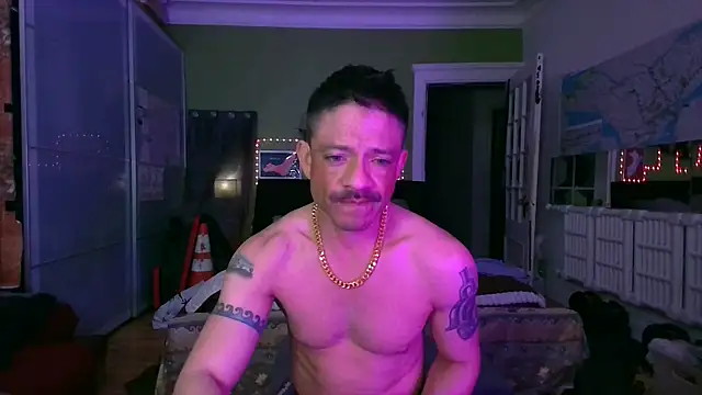 RenzoTorrente webcam