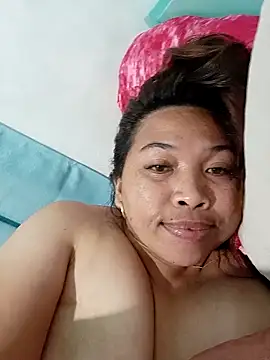Pinaydreamer18 webcam