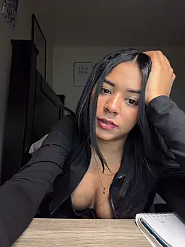 _MissTemptation_ webcam