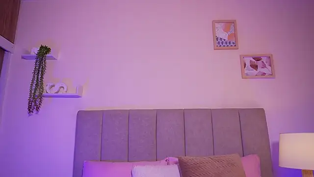 curvyliciousss webcam