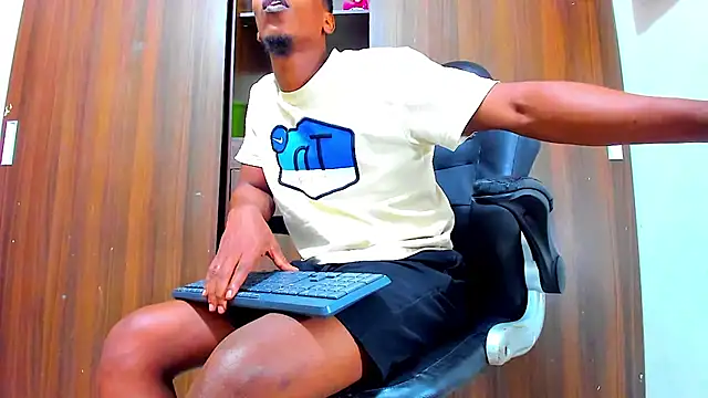 Dreamastercum_ webcam