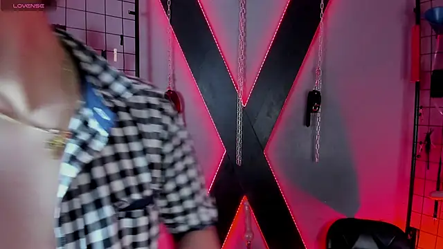 MrJustin_Brianna_BDSM webcam