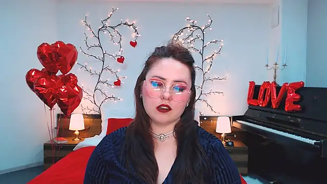 Hennessy_bunny webcam