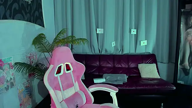 alexavalmont - AlexaValmont's free webcam - UK Sex Cams