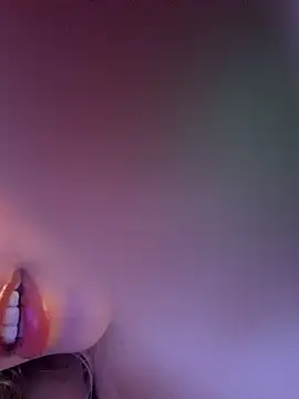 saliha_pinky_ webcam