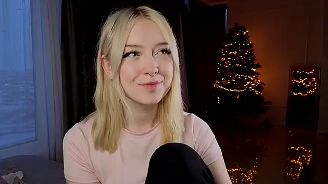 ChristinBland webcam