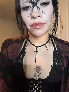 Gothbabbi webcam