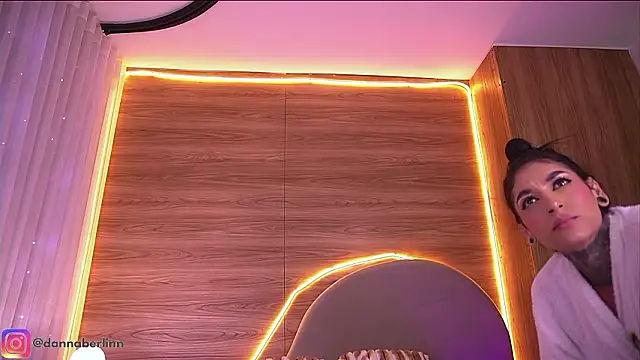danna_berlin_ webcam