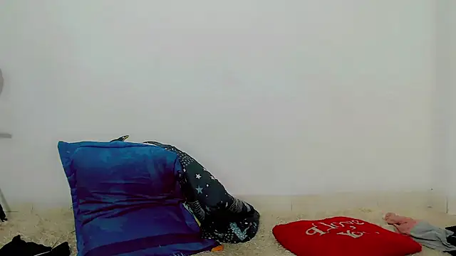 samanthaa_hot_ - Samanthaa_hot_'s free webcam - UK Sex Cams