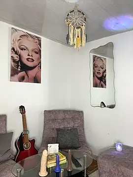 Mydreams69's live cam