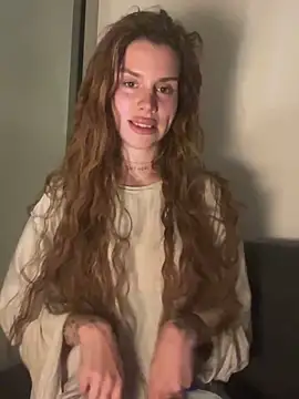 EmiliaCatalina webcam