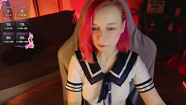 NaomiYoru webcam