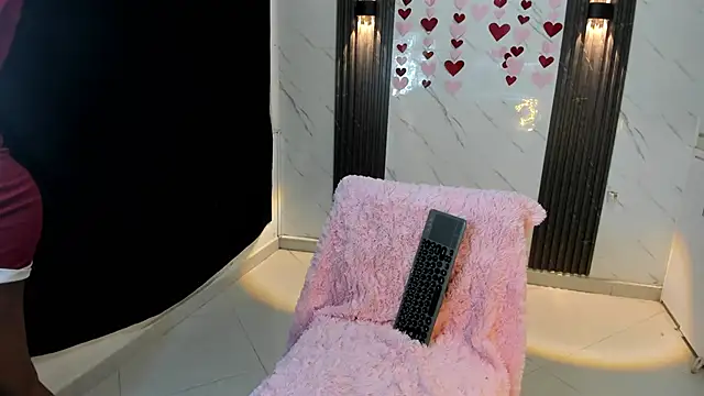 CaramelDesire webcam