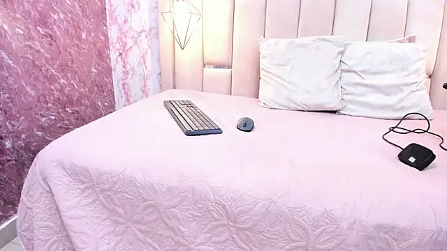 Naughty_Mely_ webcam